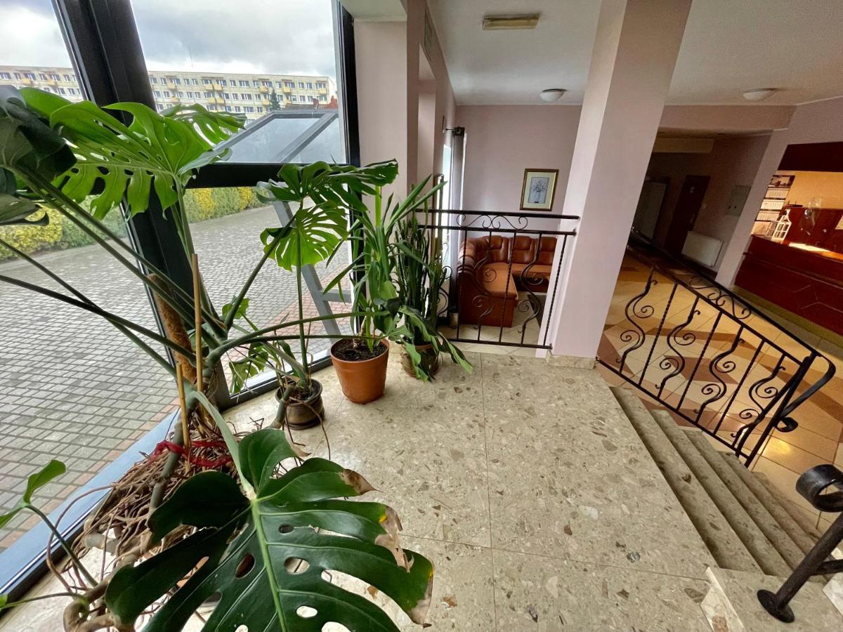 Hotel Dowhan نوفه المظهر الخارجي الصورة
